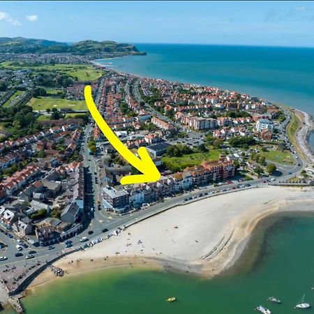 Stunning 2 Bedroom Ground Floor Sea View Apartment Rhôs-on-Sea Exterior foto