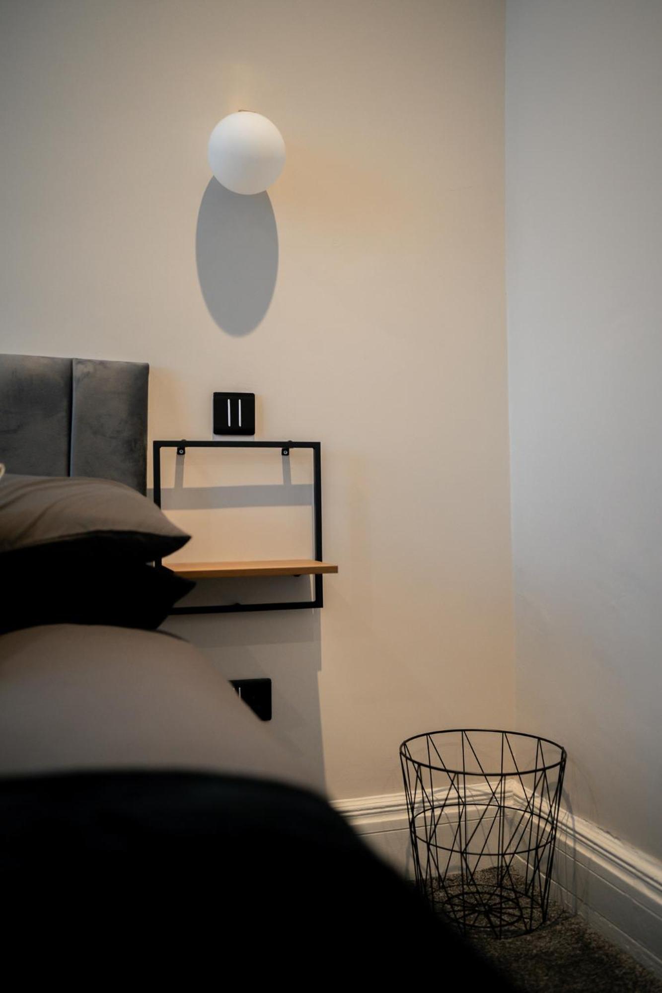 Stunning 2 Bedroom Ground Floor Sea View Apartment Rhôs-on-Sea Exterior foto